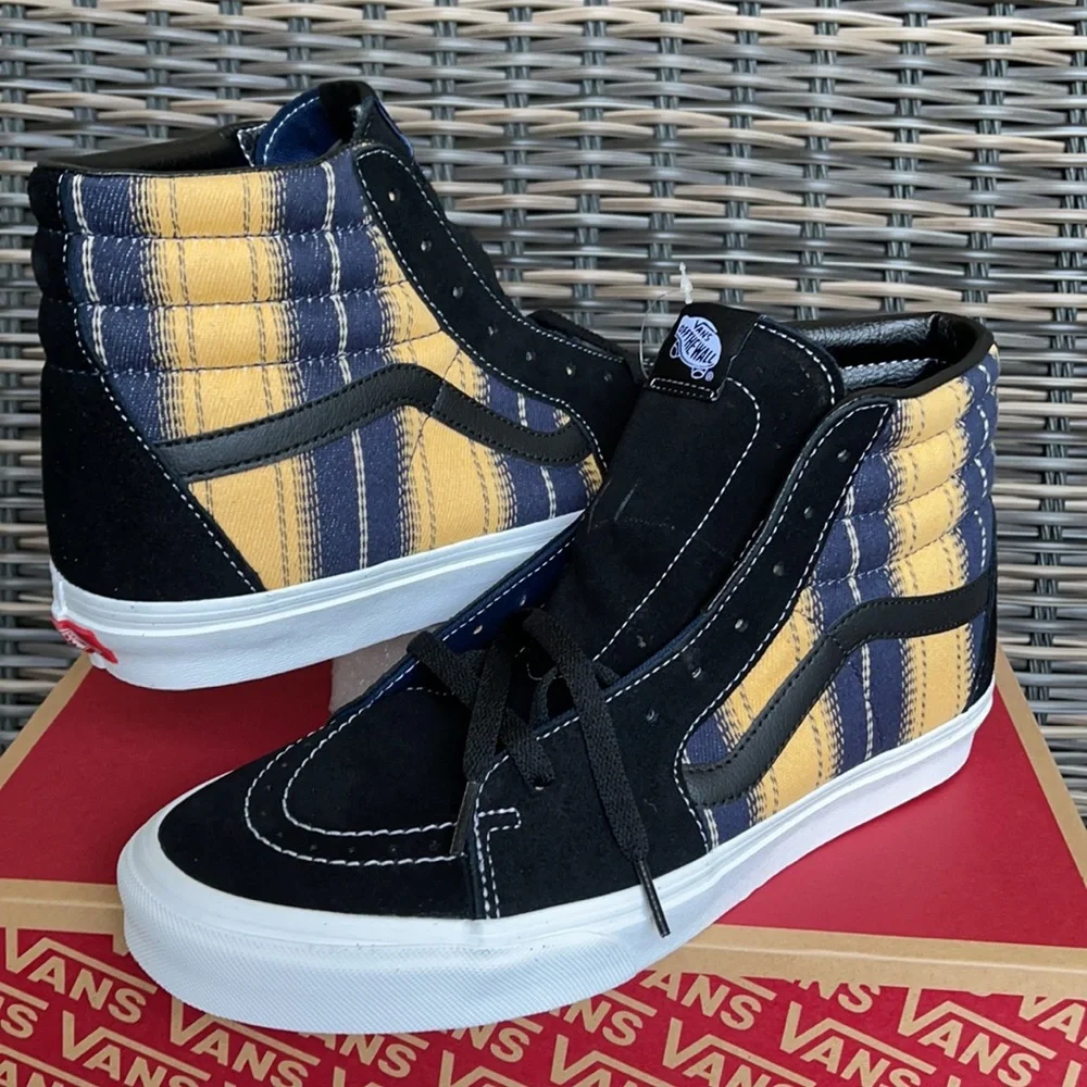 Vans Sk8-Hi Denim Stripes Black/True White WMNS - Picture 1 of 16